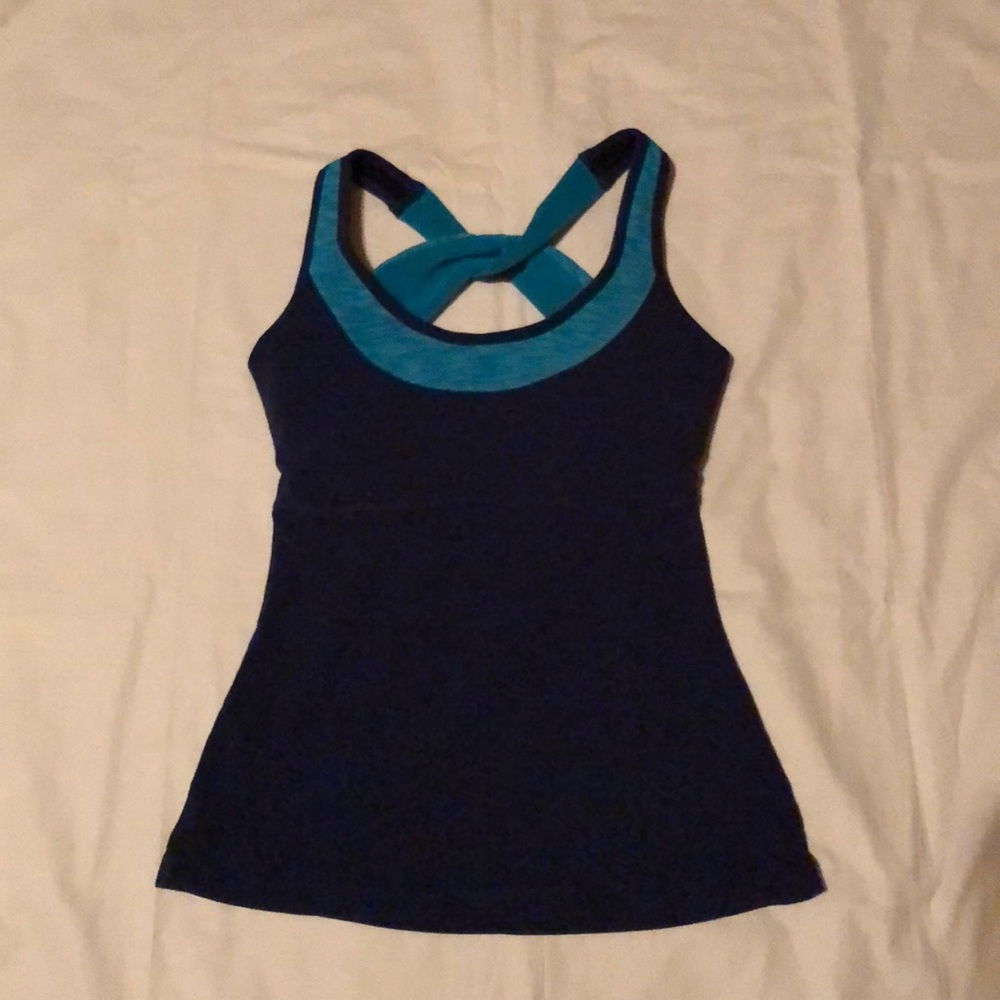 Lucy Twist Back Tank Top Sz S - EUC